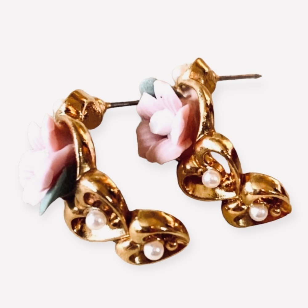 Rose PEARL Vintage AVON EARRINGS